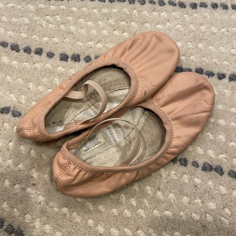Bloch Pink Leather Ballet Slippers, 1.5